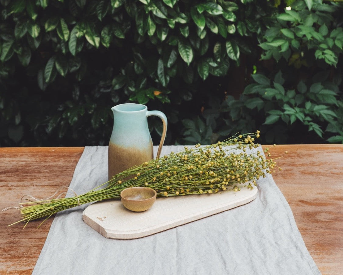 Holz Servierbrett gross mit Menta Milchkännchen