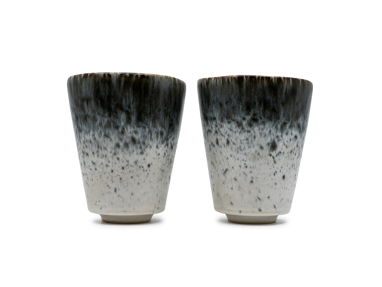 Anoitecer - Becher grau-weiss gesprenkelt